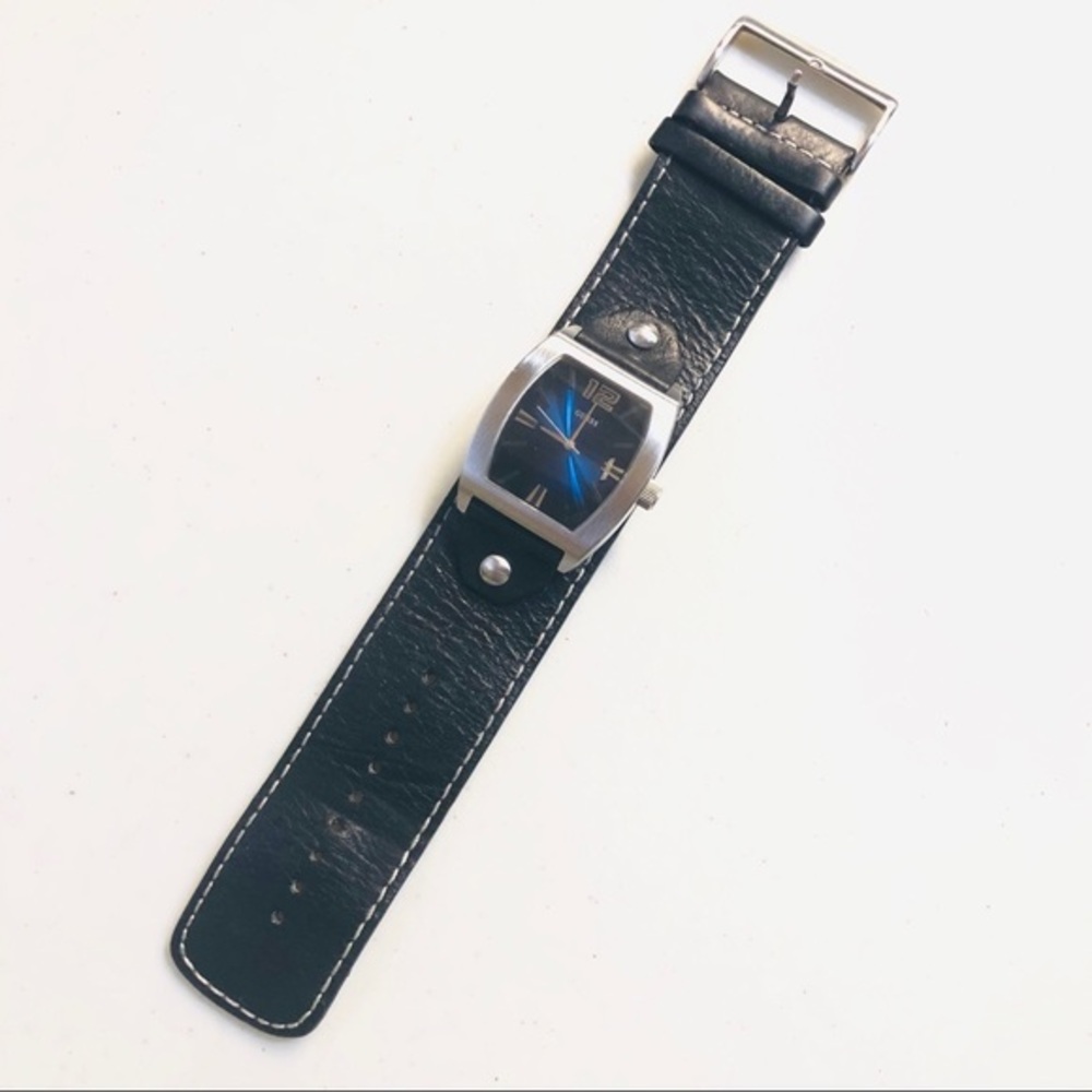 Guess Watch